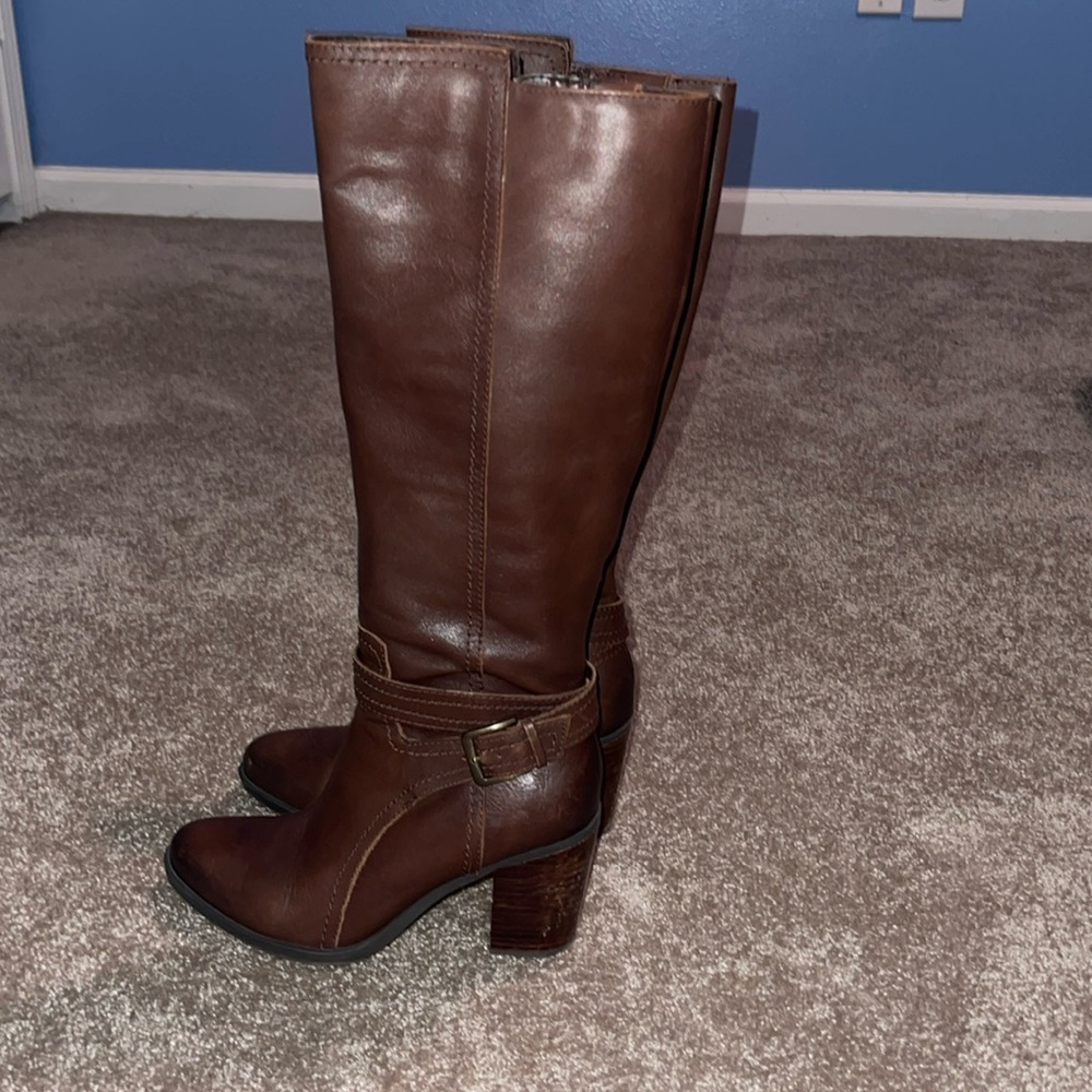Naturalizer Brown Heeled Boots